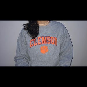 clemson sweatshirt// size small